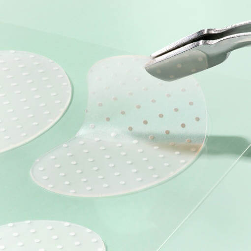 ilso No Problem Spot Patch 72P targeted calming skin patch