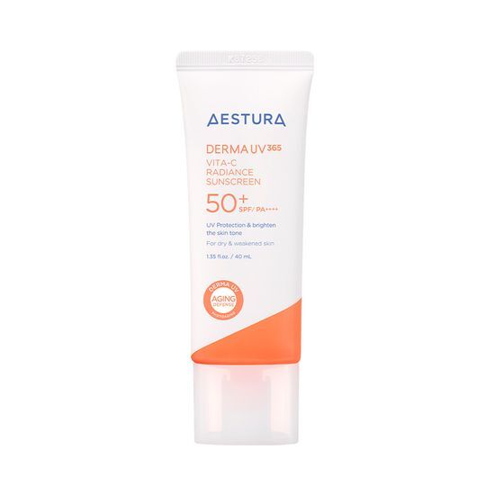 Vita-C low irritation sunscreen improves skin barrier and fades blemishes