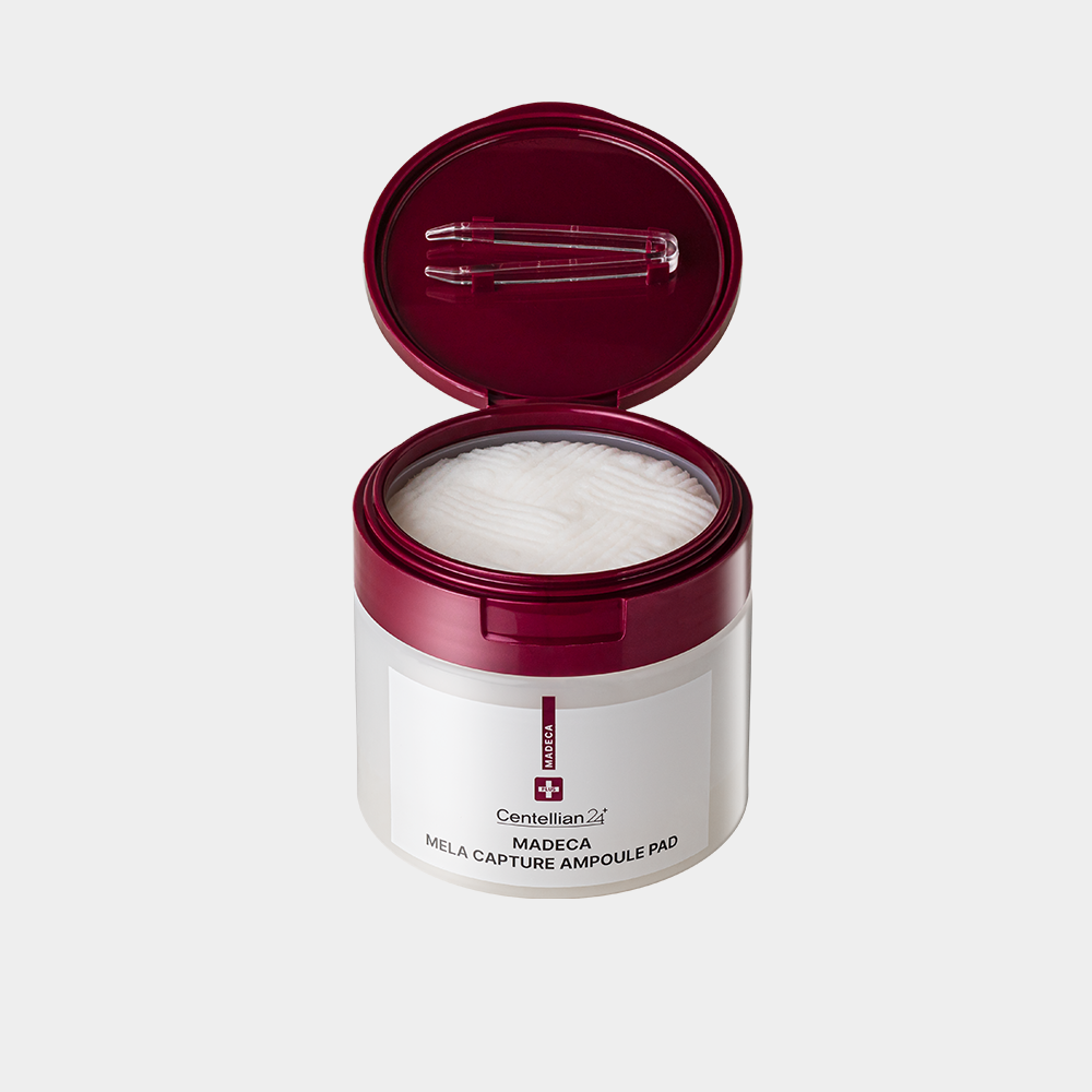 Gentle exfoliating ampoule pad with concentrated hydration for skin clarity