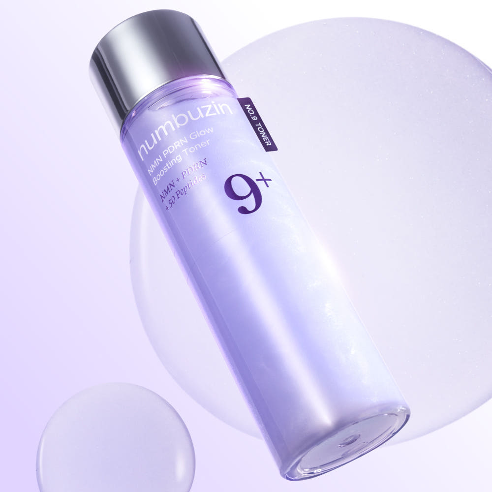 numbuzin No.9 Glow Boosting Toner application close up radiant skin